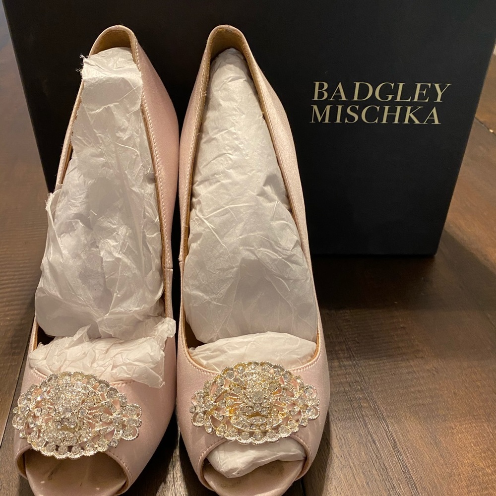 Badgley Mischka Goodie Shoes